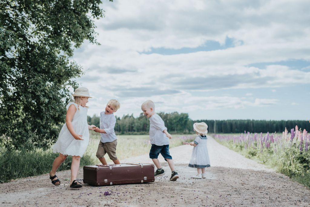 Barnfotograf_michaela_zabel_tidaholm_skovde_hjo_falkoping